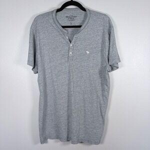 Abercrombie & Fitch Mens Large Grey Henley Short Sleeve Moose Logo Shirt